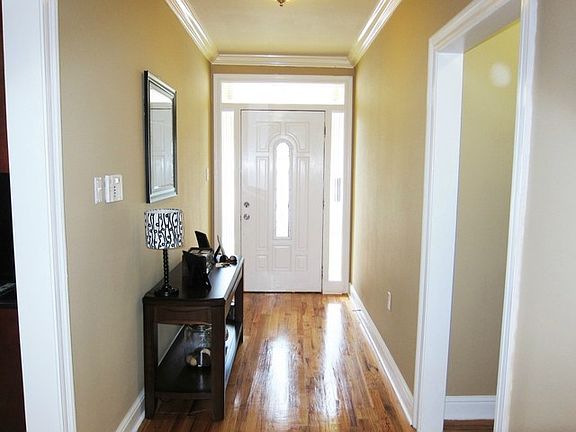 2nd image of 4422 S Derbigny St