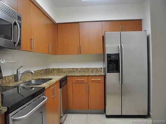5th image of 3300 NE 192nd St APT 1805