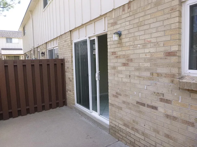 4836 E Hinsdale Pl — Photo 3