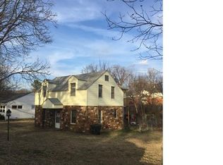 1101 N Roosevelt Ave W, Sand Springs, OK 74063