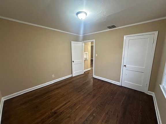 3rd image of 3540 Millington Rd