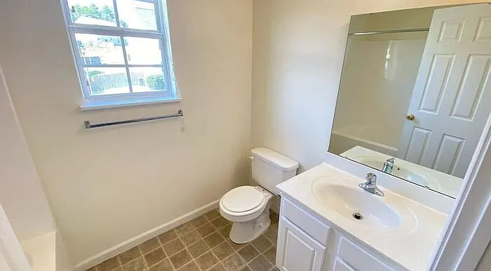 109 Tea Olive Ave — Photo 9