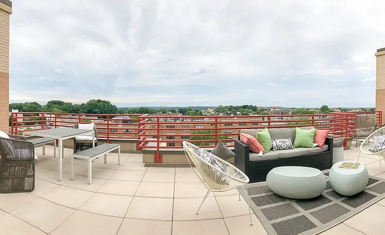 1650 Commonwealth Ave #404 — Photo 28