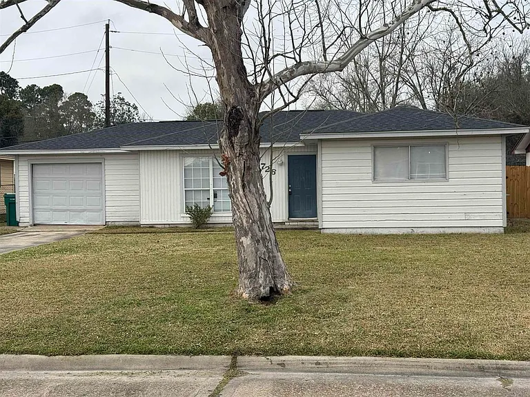 3726 Bowling Ln — Photo 2
