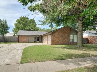 3216 Greenwood Dr, Norman, OK 73072