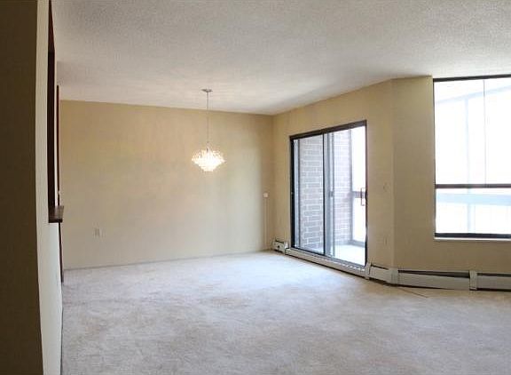 5th image of 6615 Lake Shore Dr S APT 502