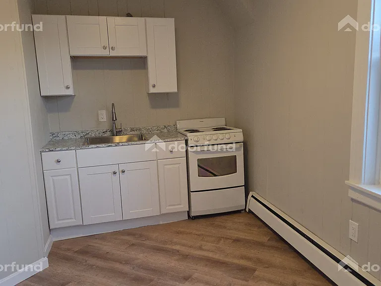 318 Central St #8 — Photo 19