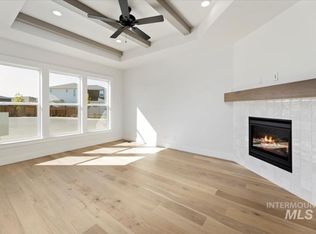 525 S Proctor Ln, Eagle, ID 83616