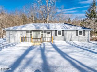 236 Burdick Rd, Gloversville, NY 12078