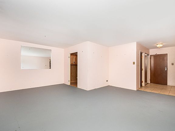 5th image of 1243 E Baldwin Ln Unit 104