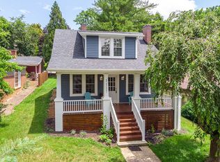 1127 Springhill Rd, Staunton, VA 24401