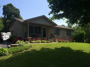 6810 Holy Cross Rd, Loretto, KY 40037