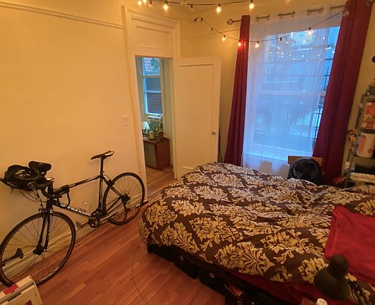 3rd image of 89 Avenue A #2E