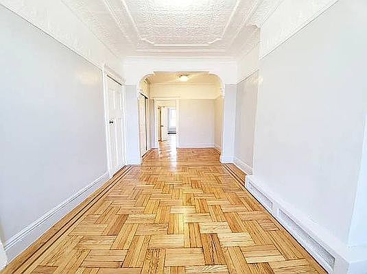 3rd image of 631 47th St #2