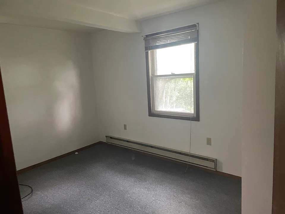 64 Reservoir St