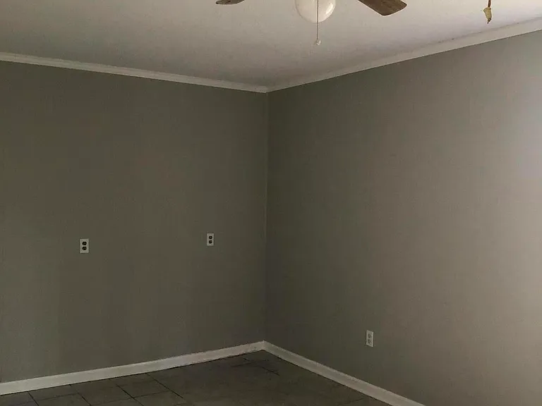 567 Shannon Dr — Photo 8