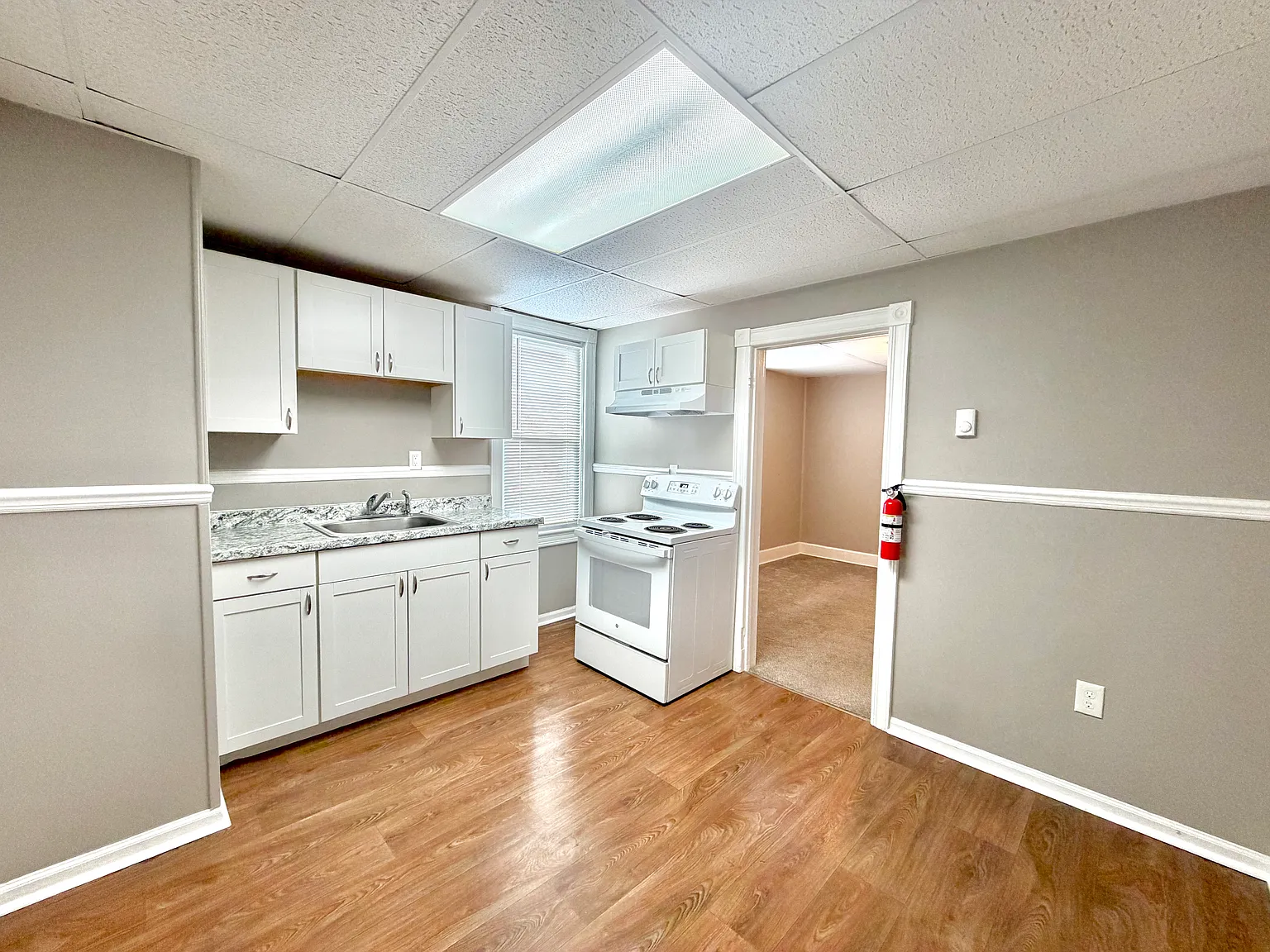 1 bed, $1,375 — Photo 2