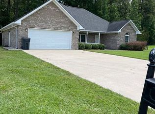 200 Josiah Cir, Centre, AL 35960