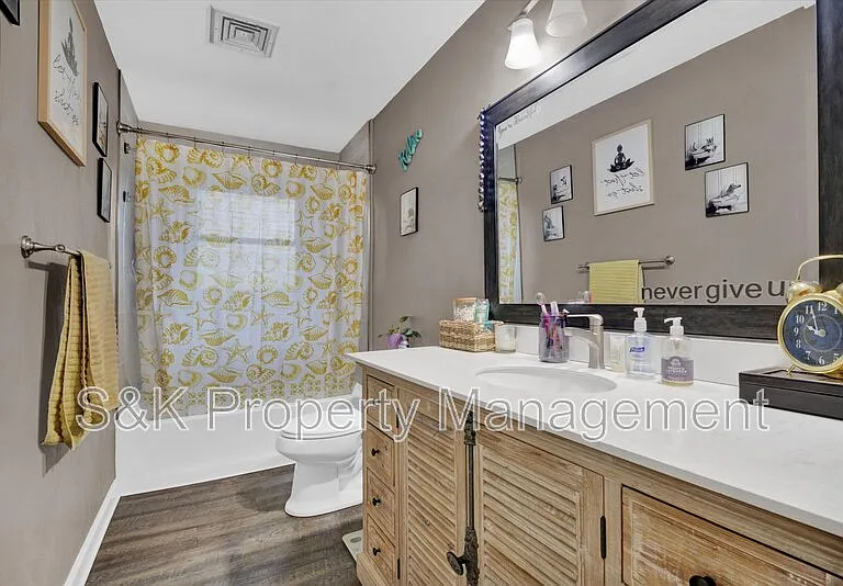 5524 Briarwood Ln — Photo 7