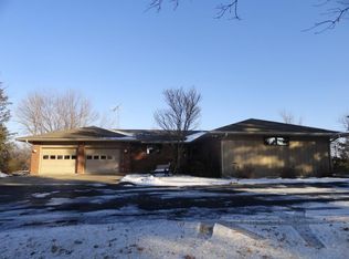 2704 Highway 63, Oskaloosa, IA 52577