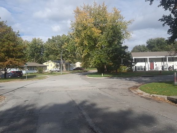 4th image of 5300 N Palmer Ave