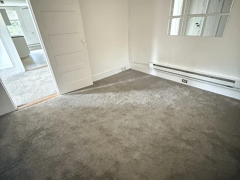 30 Beach Ave #3 — Photo 5