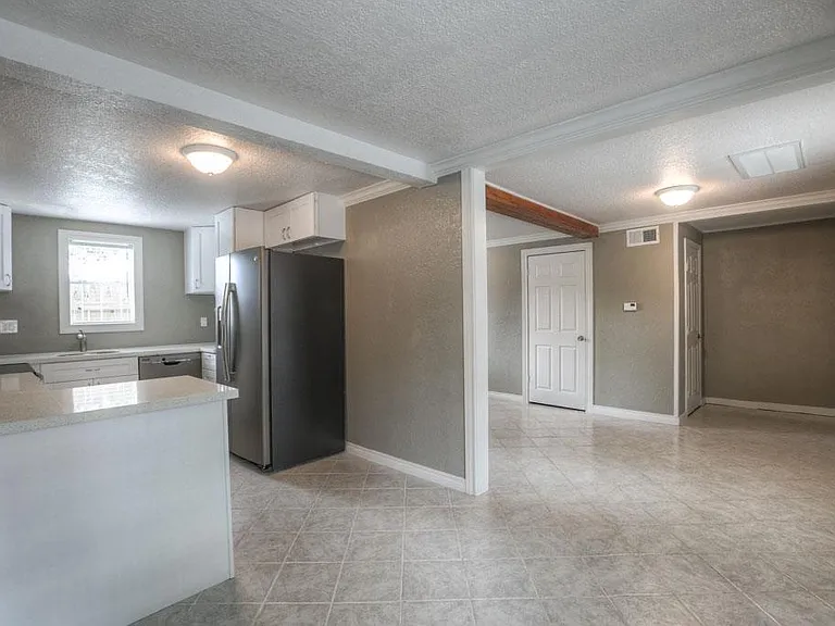 4809 McEwen St #A — Photo 13