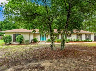 1202 Grandview Dr, Crestview, FL 32539