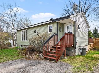 32 Phillips St, McNab/braeside, ON K0A1G0