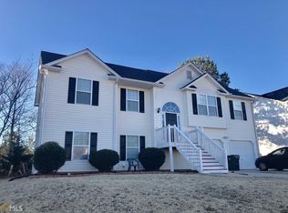 6365 Queensdale Dr, Douglasville, GA 30135