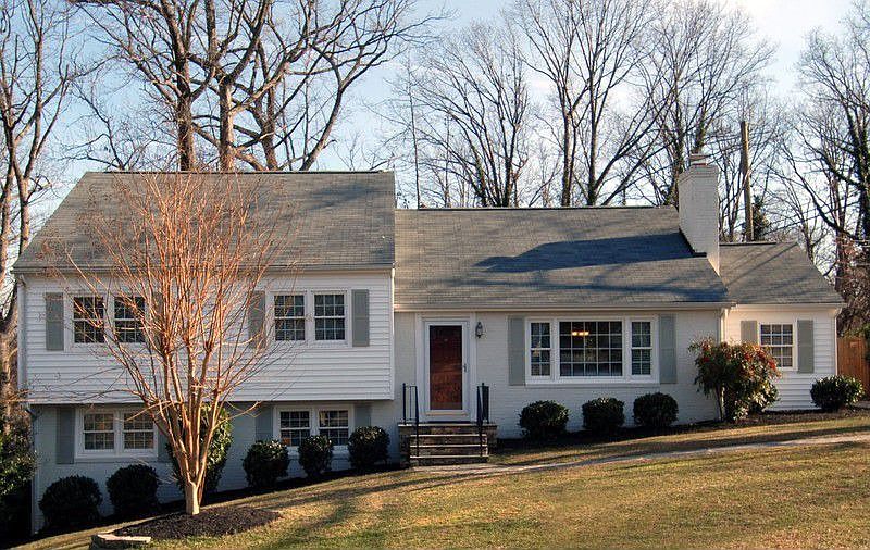 1st image of 2531 Wyndham Dr