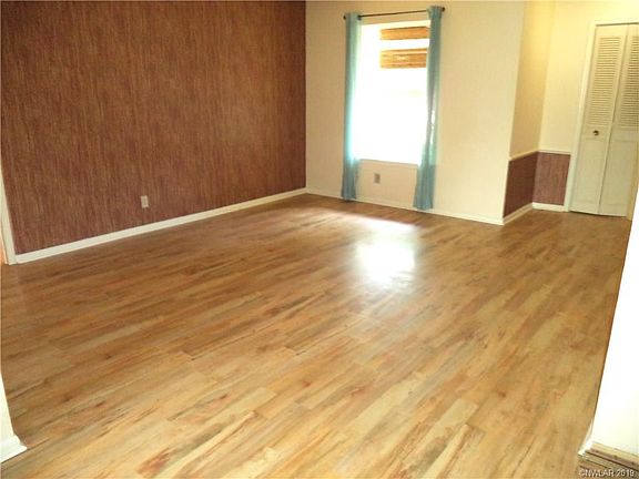 2nd image of 3730 Fairfield Ave Unit 241