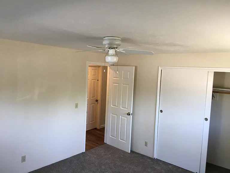 603 NW Linden Ave #603 — Photo 8