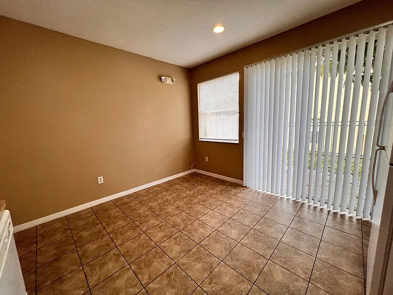 7602 Long Island Dr — Photo 7