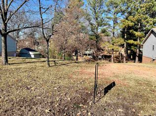 3812 Burdyshaw Dr, Jonesboro, AR 72405