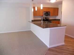 558 Central Way APT A214, Kirkland, WA 98033