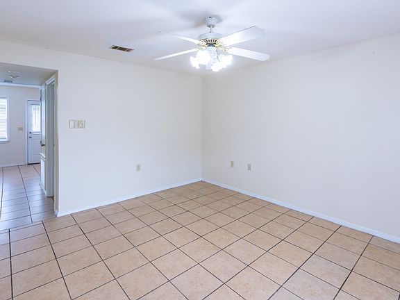 5th image of 6 Shears Rd #2