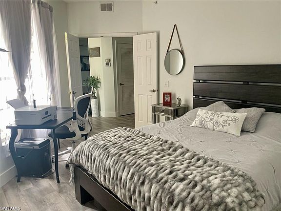 5th image of 56 Silver Oaks Cir APT 14102