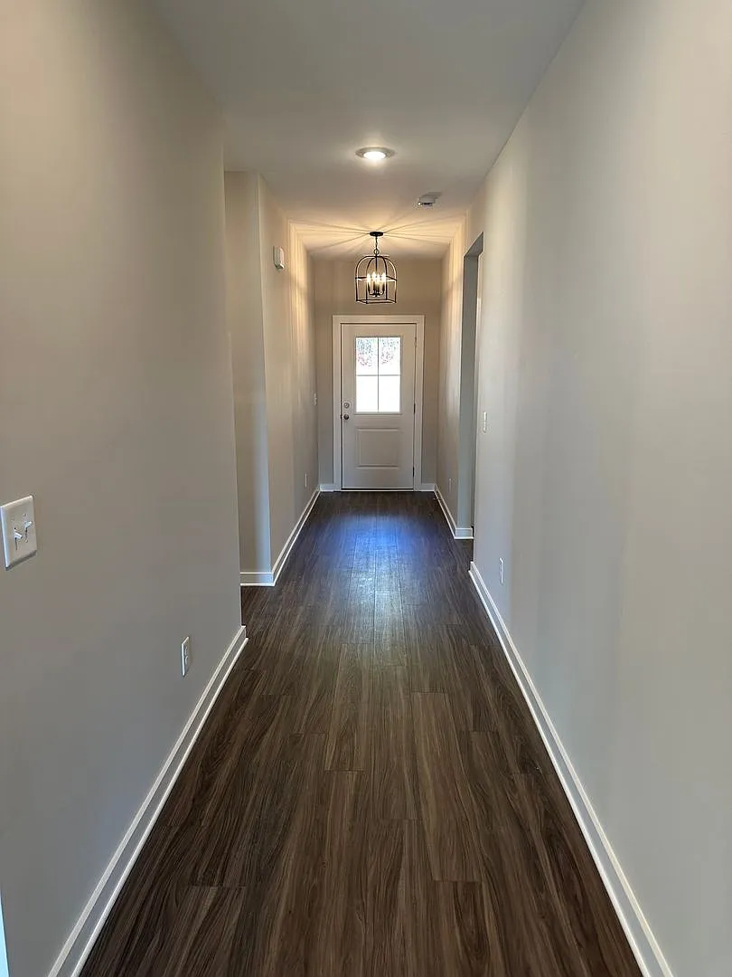 Deposit Pending - Home For Rent In Riverside, al Available To View With 48 Hours Notice! — Photo 3