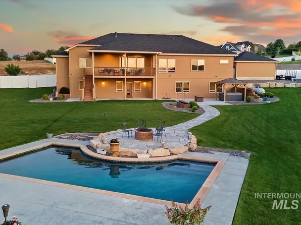 8245 Golden Hills Rd, Nampa, ID 83686