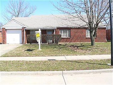 1st image of 583 Hemlock Dr