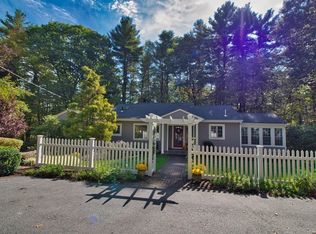 8 Hartford St, Medfield, MA 02052