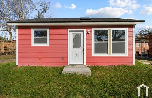 1st image of 2310 Tegner Dr #B