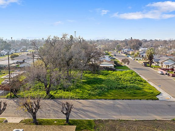 3rd image of 109 Hamlet Street