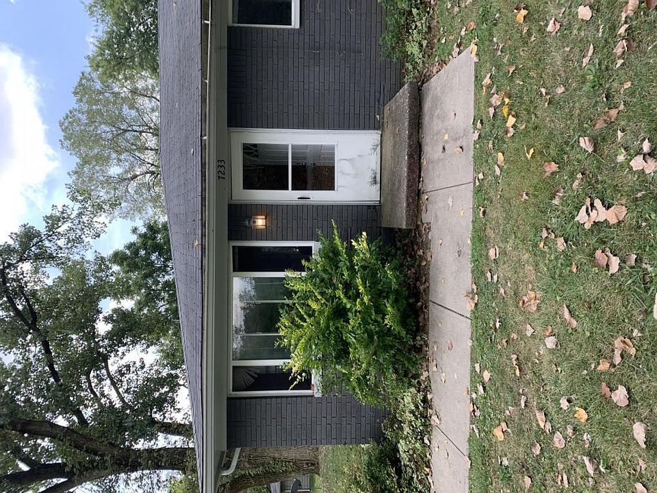 1st image of 7233 Faris St