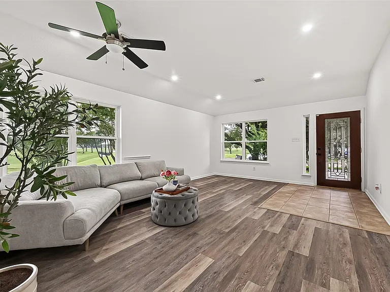 5535 Gable Meadows Dr — Photo 10