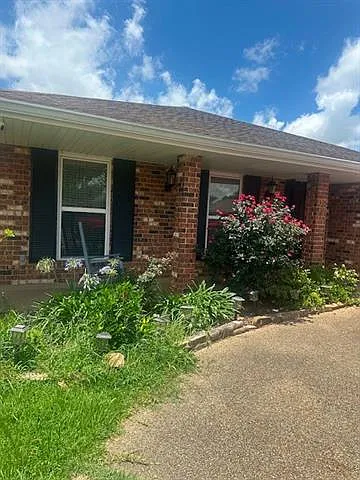 908 Cleary Ave