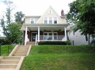 7325 Carroll Ave, Takoma Park, MD 20912