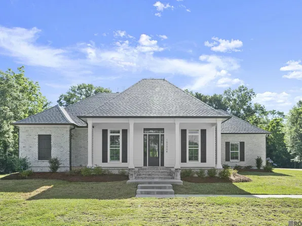 10290 Bayou Xing, Saint Amant, LA 70774