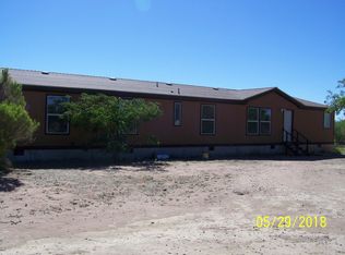 9581 E Cactus Ranch Rd, Hereford, AZ 85615